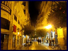 Valencia by night - Carrer de Ribeira pedestrian street